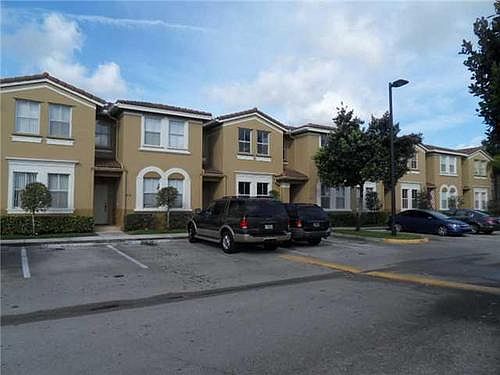 1st image of 3964 SW 157th Ave #220