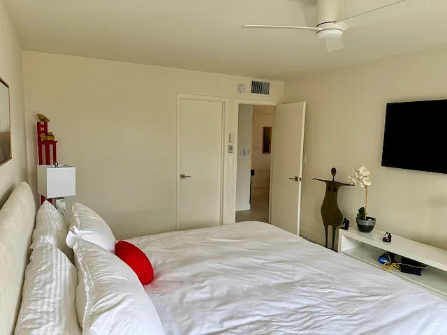 Primary bedroom with king bed.