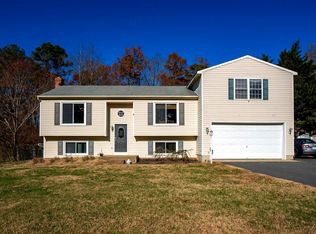 11505 Timberwood Rd, Locust Grove, VA 22508