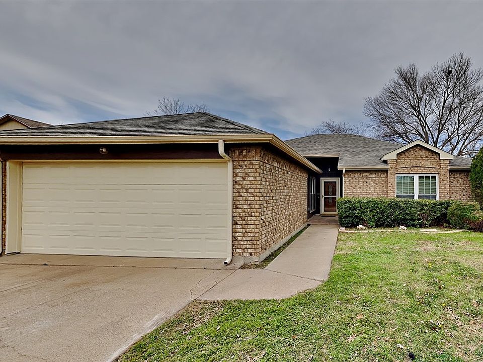 6561 Meadowlark Ln E, Watauga, TX 76148 Zillow