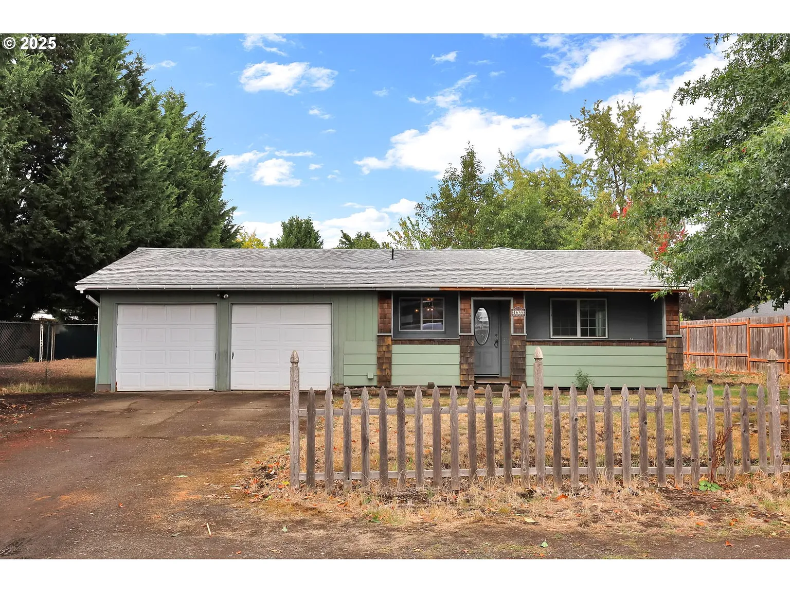 4655 Avalon St photo 1