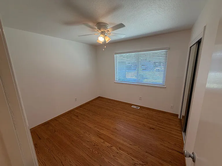 8632 Midfield Way — Photo 13