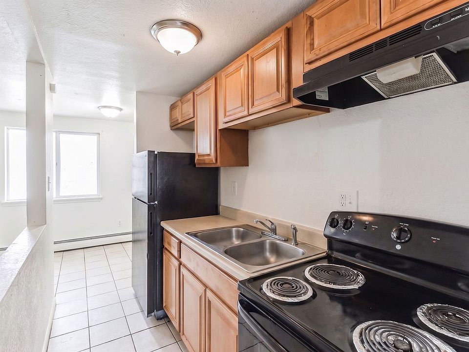 1st image of 2617 W Evans Ave #1103