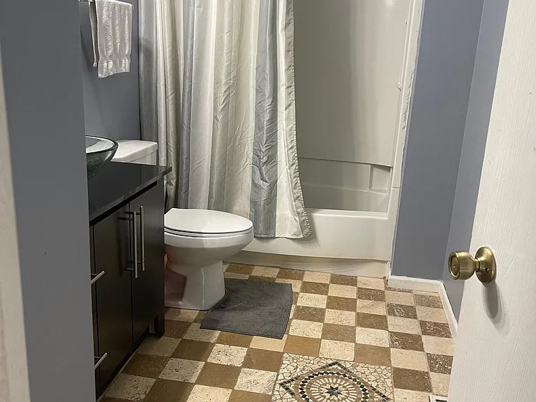 1720 Westbridge Ct — Photo 12