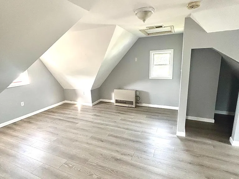 182 Haddon Ave #B — Photo 8