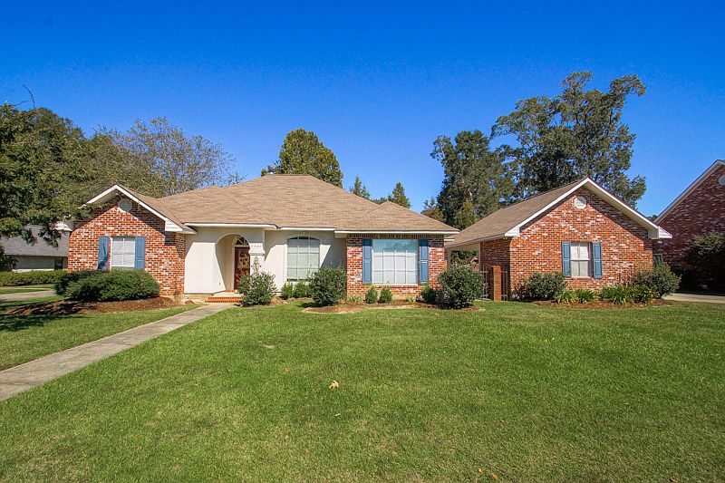 1st image of 1409 Cottonwood Dr