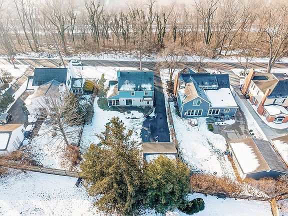 5th image of 6602 Miami Bluff Dr