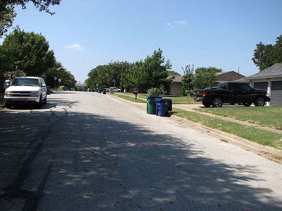 5th image of 6013 Kary Lynn Dr