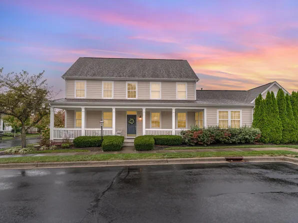 4726 Oakland Ridge Dr, Powell, OH 43065