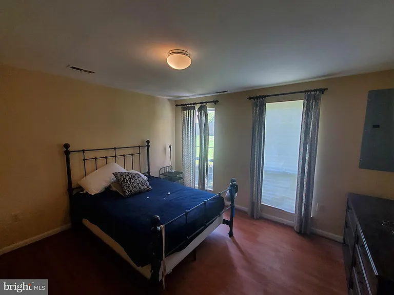 1610 Nordic Hill Cir — Photo 13