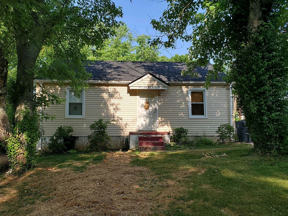 1st image of 2323 Boxwood Ln
