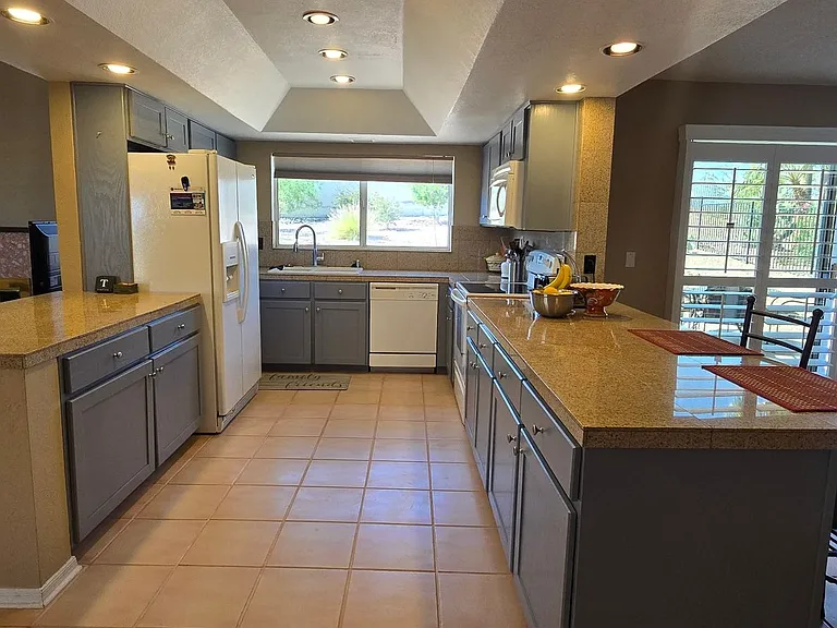 15843 E Palomino Blvd — Photo 17