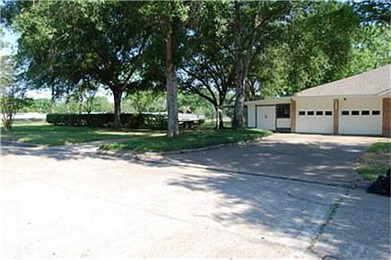 2nd image of 5701 Carmona Ln