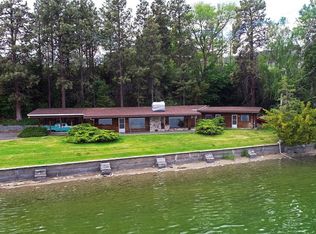 40 Blackler Rd, Oroville, WA 98844