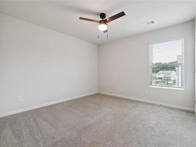 100 Fernbrook Trl — Photo 16