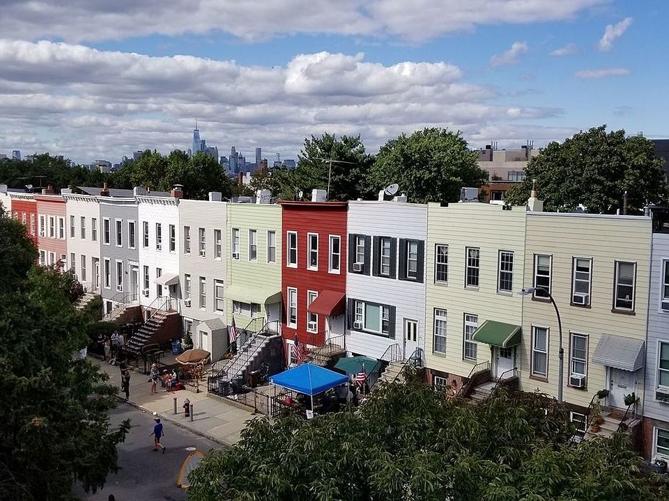 1st image of 27 Windsor Pl #2