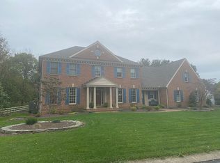 925 Stonebridge Dr, Lancaster, PA