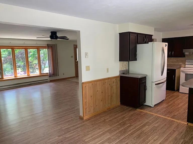 108 Dell St — Photo 6