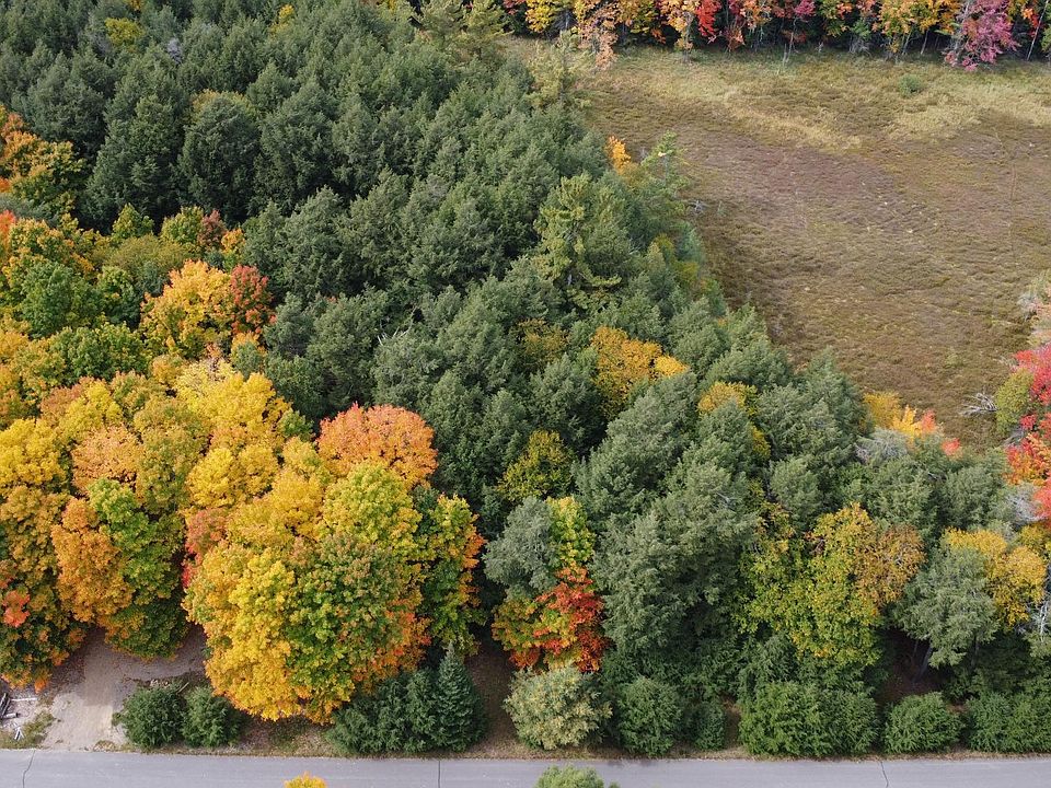 1st image of On Connors Rd