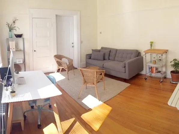 115 Butler Ave APT 2, Providence, RI 02906
