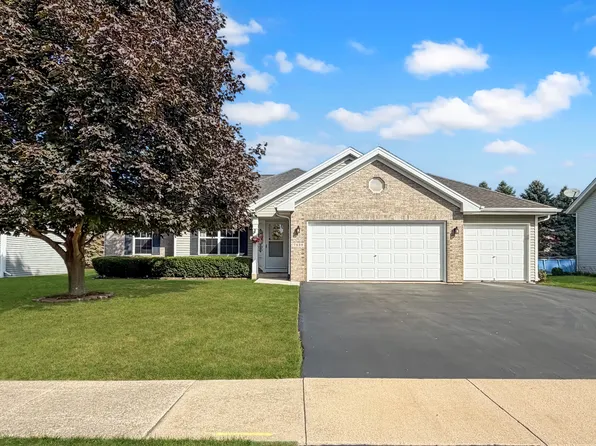 7438 Ashton Villa, Rockford, IL 61107