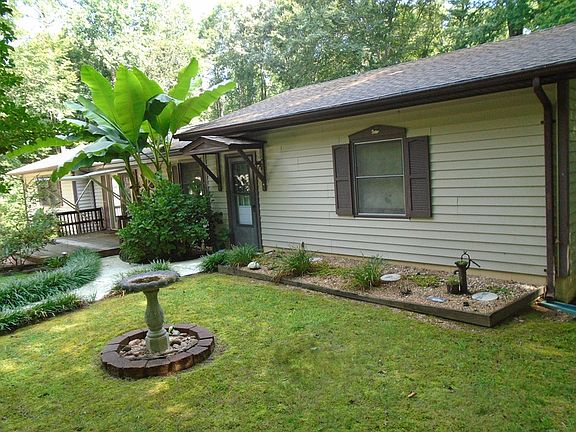 3rd image of 69 Snowden Park Dr