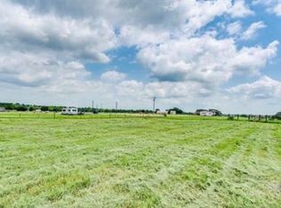 1581 Washburn Rd, Luling, TX 78648