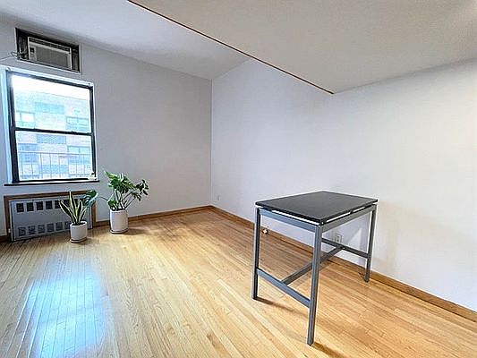 1st image of 75 Bleecker St #4C