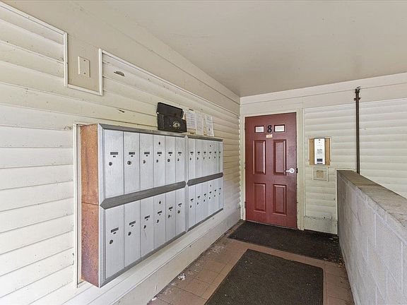 4th image of 340 Hildred Dr