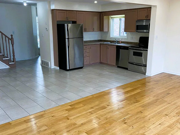 490 Activa Ave #UPPER — Photo 5