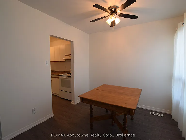 176 Henry St #25 — Photo 7