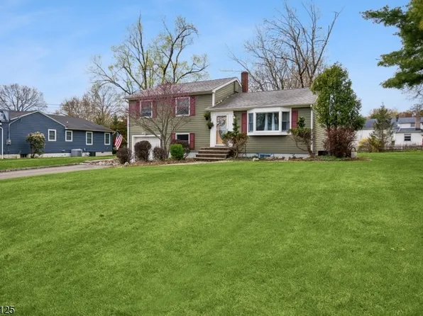 30 Crescent Dr, Hanover Twp., NJ 07981