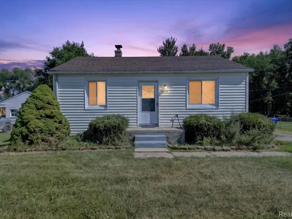 18391 Masonic Blvd, Fraser, MI 48026