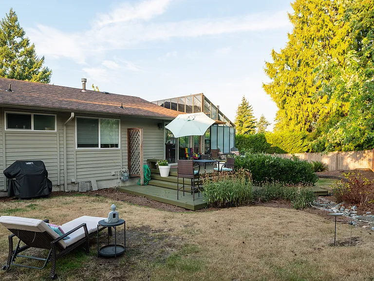14201 SE 45th St — Photo 28