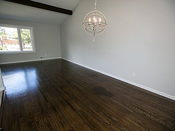 4th image of 408 Cynwyd Dr