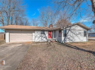 3565 N Sandpiper Dr, Fayetteville, AR 72704