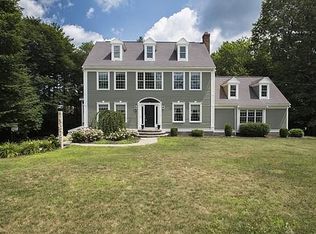 39 Buffum Rd, Hanover, MA 02339