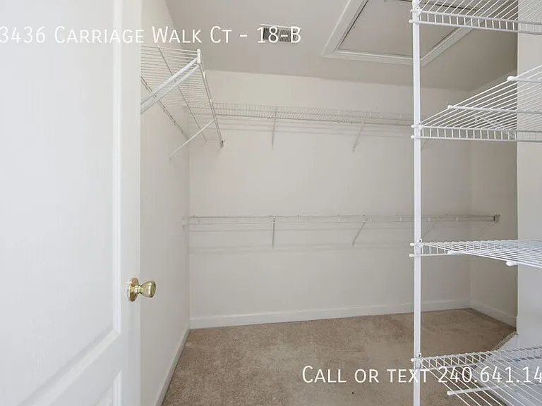 3436 Carriage Walk Ct #18B — Photo 20