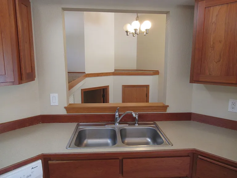 Split Level Two Bedroom Duplex — Photo 15