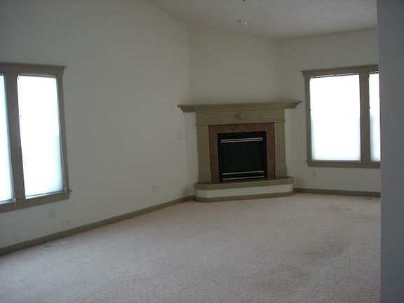 2nd image of 6135 N Bandon Pl