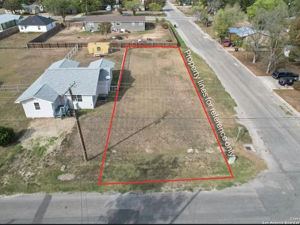 1702 17TH ST LOT 12, Hondo, TX 78861