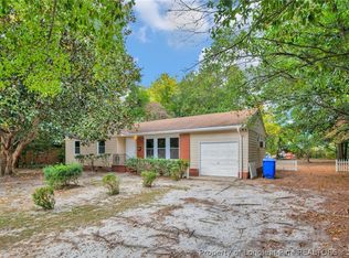 507 Terry Cir, Fayetteville, NC 28304