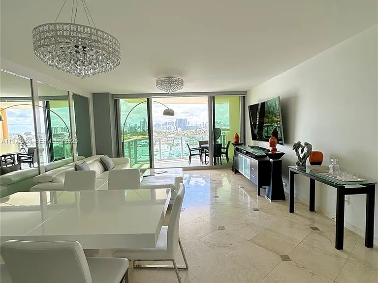 1455 Ocean Dr #1211 — Photo 3