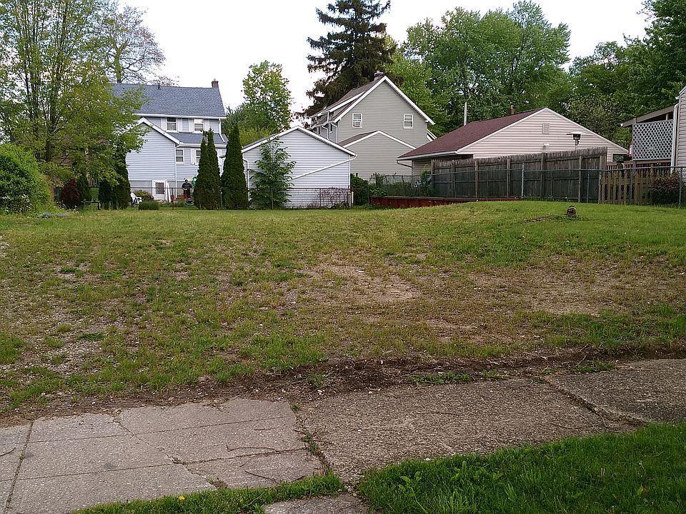 1st image of 1925 Tonawanda Ave