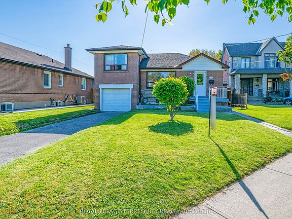 3rd image of 4 Harris Park Dr