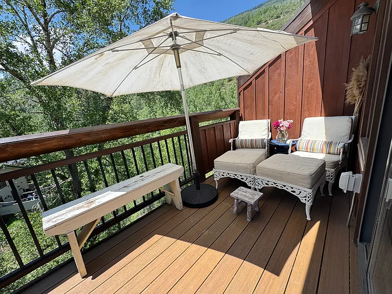 West facing deck