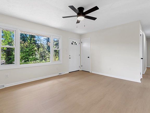 3rd image of 235 Lucas Street