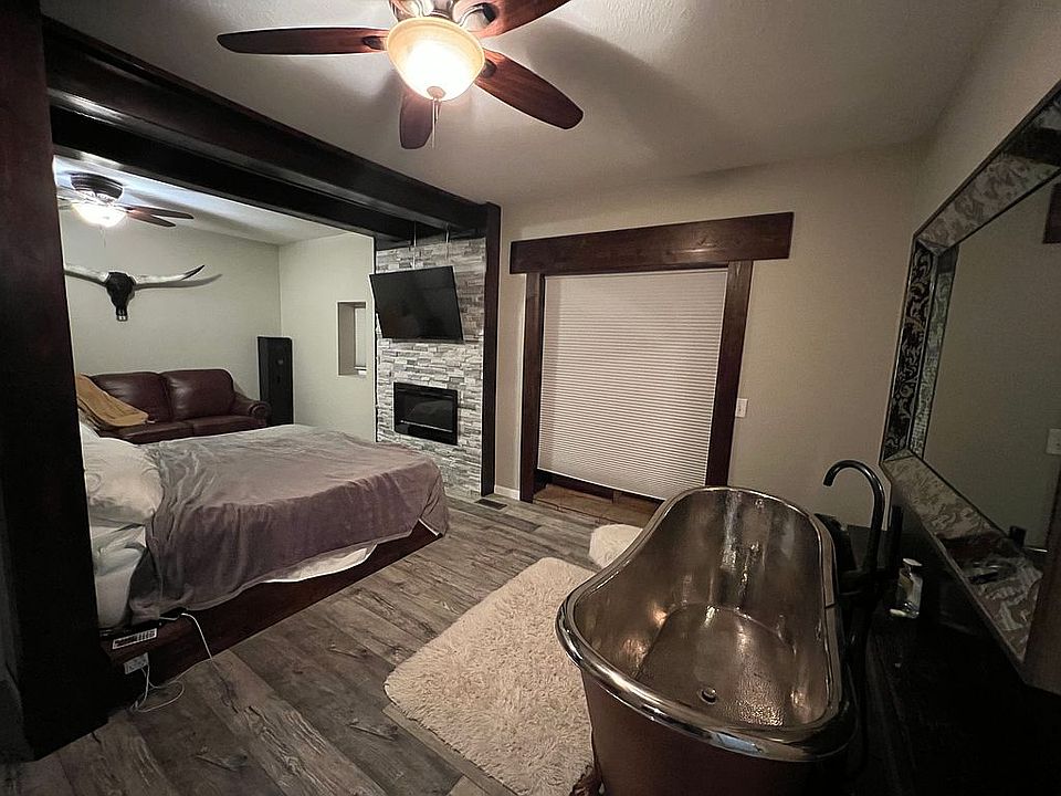 Amazing master suite