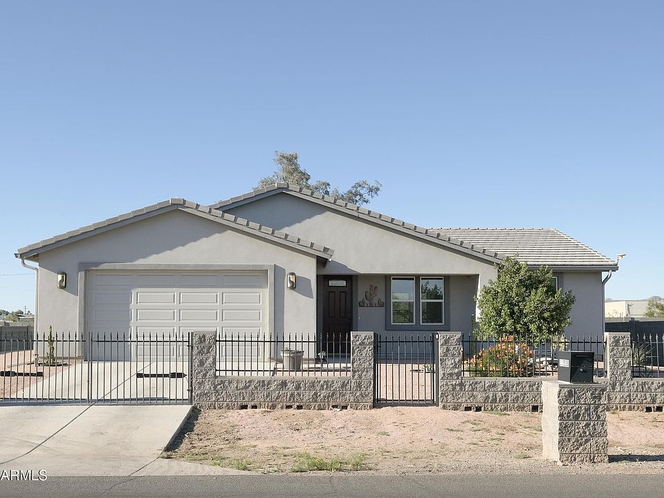1st image of 11538 E 4TH Avenue