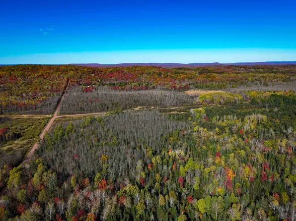 6095 W South Dr, Hurley, WI 54534